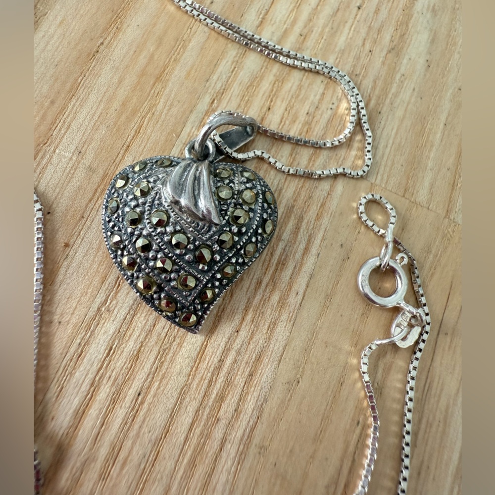 925 Sterling silver heart marcasite pendant necklace